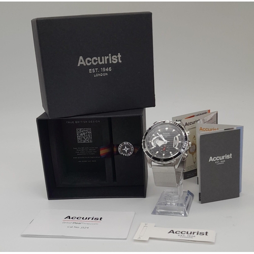 613 - An Excellent Condition Accurist Chronograph Watch. 46mm Including Crown. Replacement Battery Fitted ... 