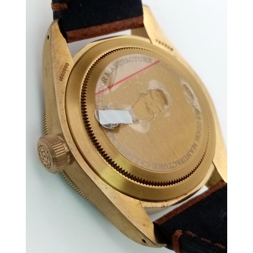 16 - A Tudor Black Bay 58 Automatic Gents Watch. Brown leather strap. Gold plated case - 43mm. Rich choco... 