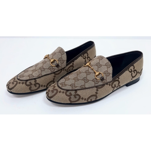 162 - Gucci Women's MAXI Jordaan Loafers.
GG monogram patterning, quality leather and gold tone hardware. ... 