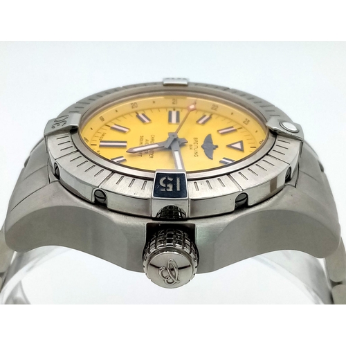 9 - A Breitling Avenger Automatic Gents Watch. Stainless steel bracelet and case - 45mm. 3000m water res... 