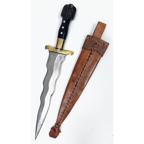 670 - A Vintage, Excellent Condition, High Quality Kris Knife in Leather Sheath. 
39cm Length