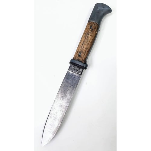 367 - An Original WW2 Hitler Youth Knife.
24.5cm Length, Very Good Condition. 
Marks on Blade RZM M7/80-40