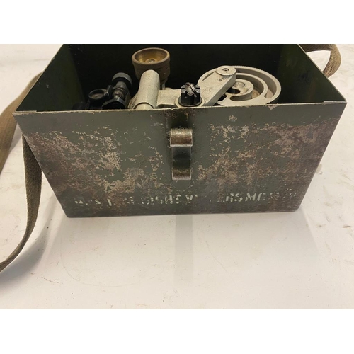 358 - A Rare Vickers Machine Gun Dial MK1 Sight in Original Vickers Box! This highly collectible sight is ... 