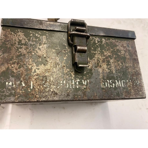 358 - A Rare Vickers Machine Gun Dial MK1 Sight in Original Vickers Box! This highly collectible sight is ... 