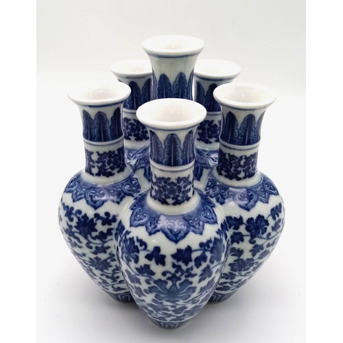 48 - An Antique Chinese Blue and White Conjoined Vase. Possibly Qianlong period - six marks on base. Six ... 