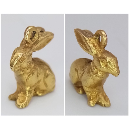 449 - A 9K Bright Yellow Gold Bunny Rabbit Pendant/Charm. 15mm. 3.75g weight.