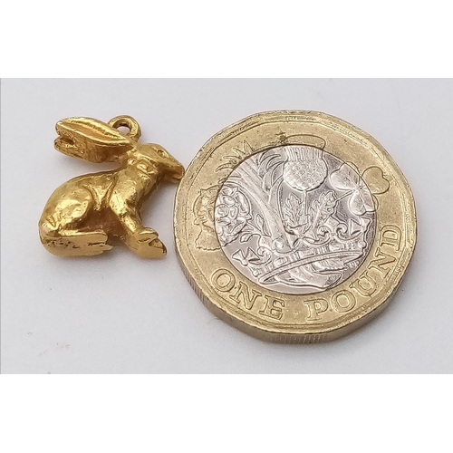 449 - A 9K Bright Yellow Gold Bunny Rabbit Pendant/Charm. 15mm. 3.75g weight.