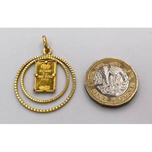 74 - A Fine Gold (.999 purity) Ingot Pendant - set in 21k Gold yellow circles. 3.5cm. Ingot - 1g. Total w... 