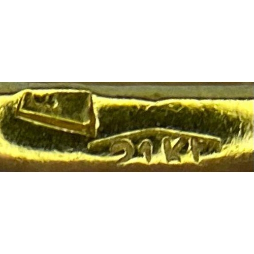 74 - A Fine Gold (.999 purity) Ingot Pendant - set in 21k Gold yellow circles. 3.5cm. Ingot - 1g. Total w... 