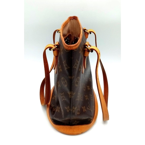 90 - A Louis Vuitton Bucket Tote Bag, Monogram Printed Brown Canvas, Two Interior Pockets and a Small Coi... 