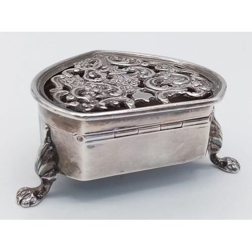 1338 - Stunning Antique Love Heart Shaped Sterling Silver Trinket Box.
Standing on three footed legs, this ... 