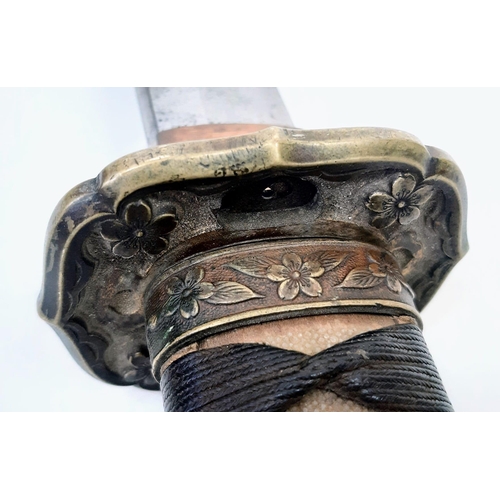 5 - WW2 Japanese Officers Type 98 Shin-Guntō Sword. Leather combat scabbard. Nice markings on the Tang, ... 