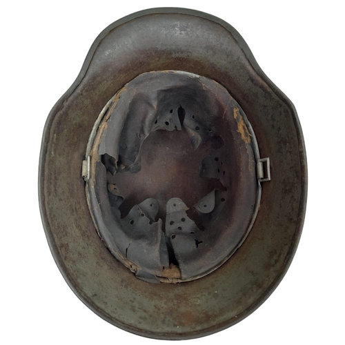 246 - Pre WW2-German Friekorps Helmet. Imperial German/Austrian M18 shell with transitional period
liner. ... 