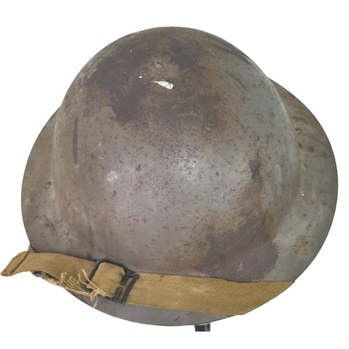 260 - Rare 1941 Dated WW2 British Raw Edge Mk II Helmet. These were made by Briggs Motor Bodies
Let of Dag... 