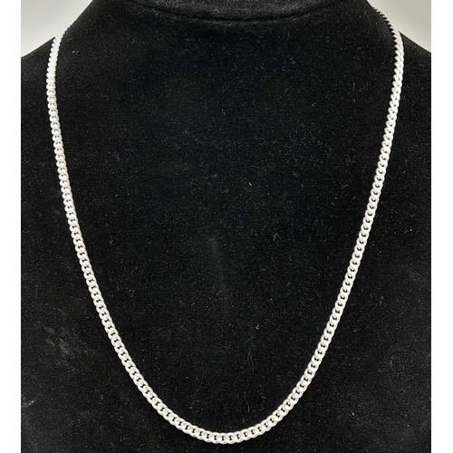 763 - AN AS NEW SILVER CURB CHAIN , 48cms     16.6gms