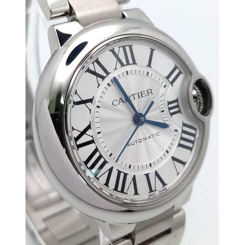 18 - A CARTIER BALLON BLEU AUTOMATIC LADIES WATCH IN STAINLESS STEEL, VERY GOOD CONDITION WITH ROMAN NUME... 
