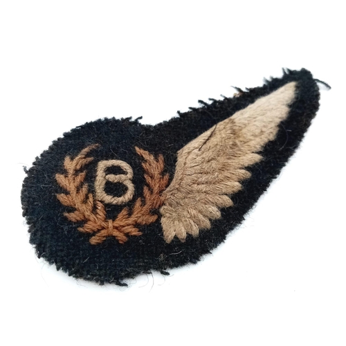 759 - WW2 British RAF Bombardiers Wings.