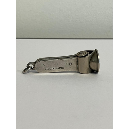 441 - Vintage SILVER CIGAR CUTTER. Working order. 5 cm.