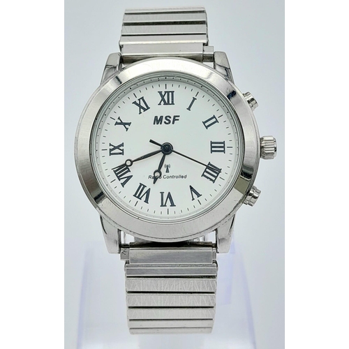 774 - An Excellent Condition MSF Radio Controlled Watch with Life-Time Battery
Guarantee by Timpson/Watchl... 