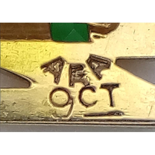 834 - A Vintage 9K Yellow Gold and Emerald Stick-Pin. If your initials are N.K. you are in luck. 5cm. 0.95... 