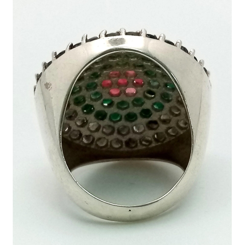 1528 - An Emerald and Sapphire Cocktail Ring with a Ruby Bullseye! Set in 925 Silver. Size Q. 13.9g total w... 