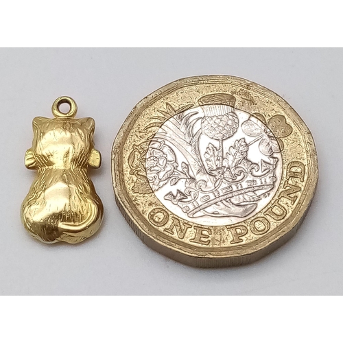 1437 - A 9K YELLOW GOLD PUSSSY CAT CHARM 0.9G