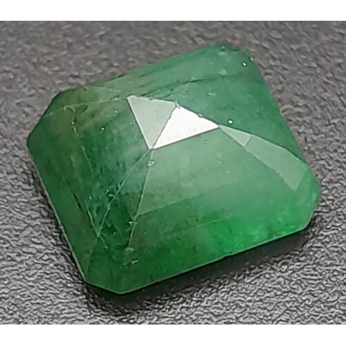 1460 - A 2.80ct Zambian Emerald. Octagonal Shape. IGL&I Certified