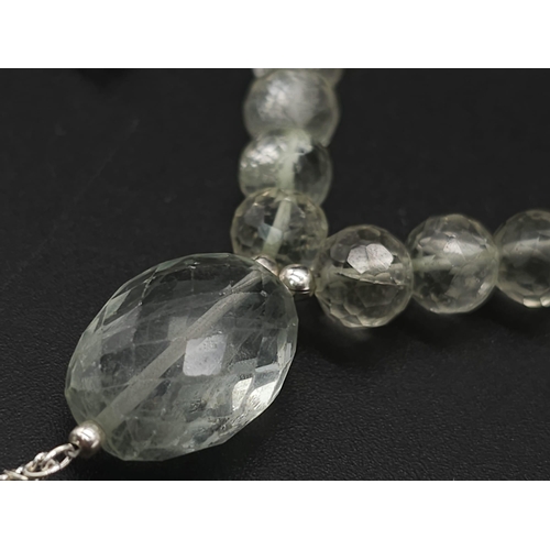 979 - A Green Amethyst Gemstone Necklace and Amethyst Drop  with 925 Silver Clasp. 4cm drop. 40cm necklace... 