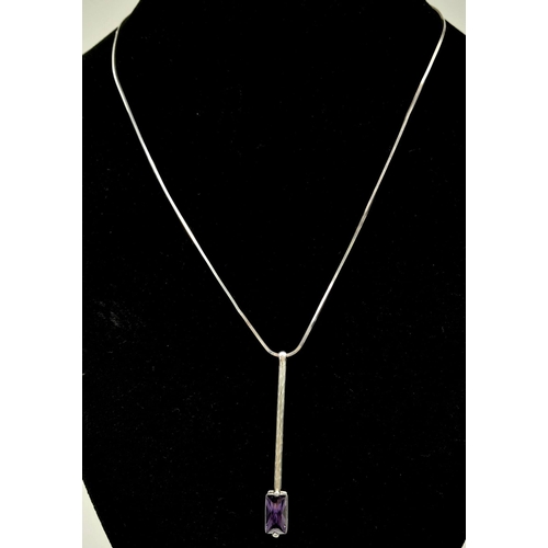 1091 - A modern 925 silver necklace with hanging pendant featuring an amethyst baguette gemstone. Pendant l... 