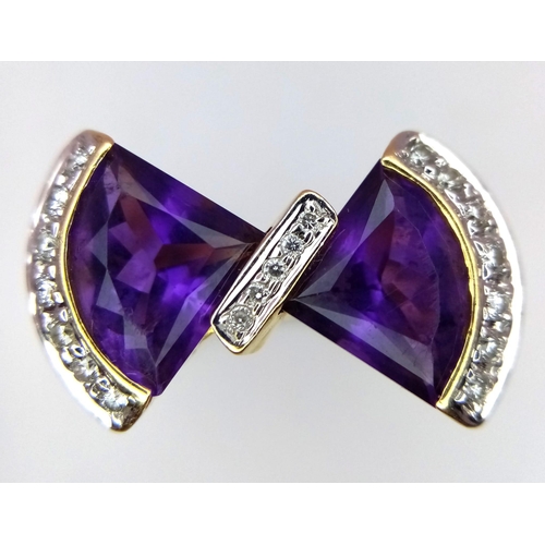 92 - A Fabulous 18K Yellow Gold, Diamond and Amethyst Ring. The perfect bow tie with deep purple amethyst... 