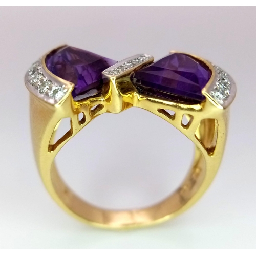 92 - A Fabulous 18K Yellow Gold, Diamond and Amethyst Ring. The perfect bow tie with deep purple amethyst... 