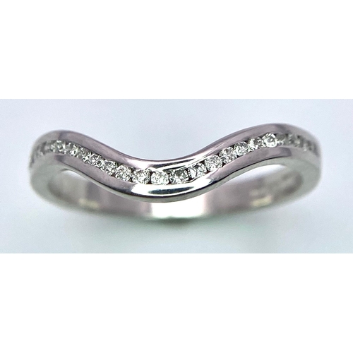 373 - A 950 Platinum and Diamond Half Eternity Wave Ring. Size L.
2.92g total weight.