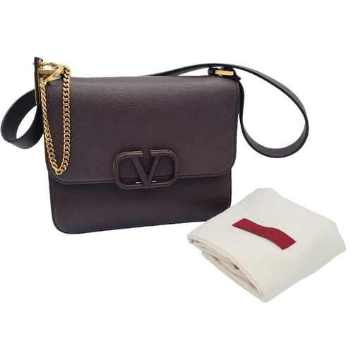 1194 - A Valentino Garavani VSLING shoulder Bag in Soft Burgundy Calfskin. Nappa Leather Interior With Cent... 