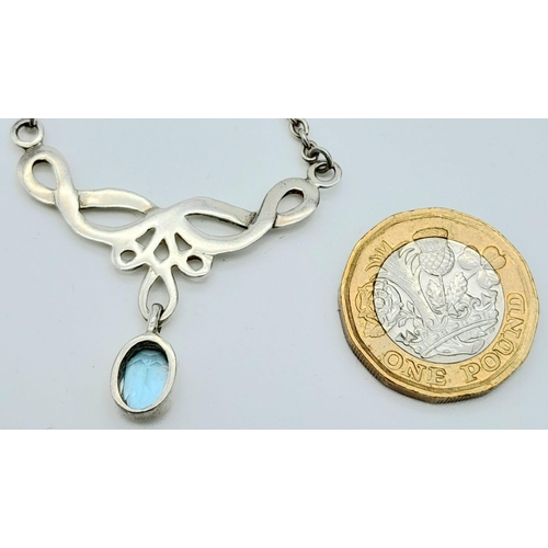 700 - A 925 Silver Necklace with Pretty Aquamarine Coloured Stone (not tested), Necklace length 23cm, Ston... 