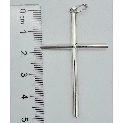 1326 - A BRAND NEW STERLING SILVER CROSS PENDANT. TOTAL WEIGHT 5G