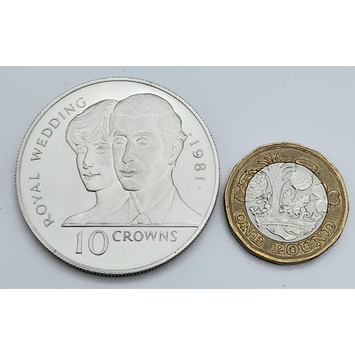 1706 - A SILVER COIN 10 CROWNS 1981 ROYAL WEDDING CHARLES & DIANA. TOTAL WEIGHT 28.5G