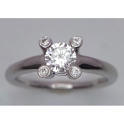 124 - A 18CT WHITE GOLD DIAMOND SOLITAIRE RING 0.50CT 4.7G SIZE M/N
ref: P159