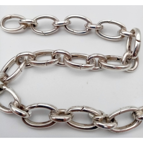 364 - A sterling silver TIFFANY & CO chain bracelet, length: 19.5 cm, weight: 21.2 g.