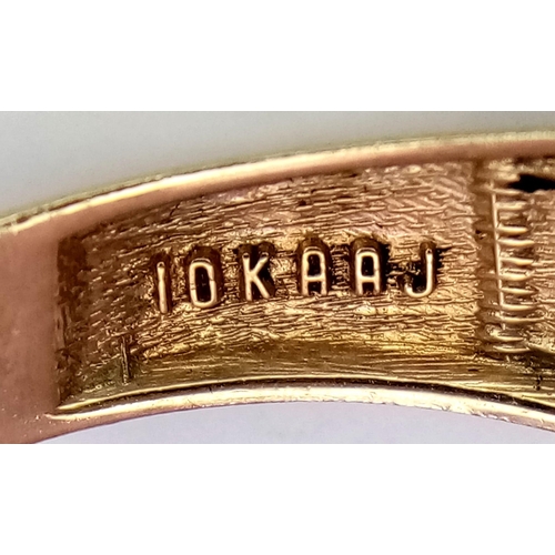 419 - STAMPED 10K YELLOW GOLD DIMAOND SET SIGNET STYLE RING. 
WEIGHT: 3G 
SIZE W

SC 5007