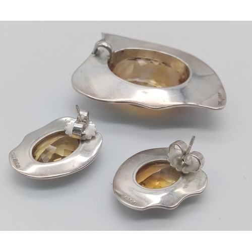 481 - A STERLING SILVER YELLOW STONE SET PENDANT 50mm x 43mm & STUD EARRINGS 42.5G 29mm x21mm
ref: SC 5075