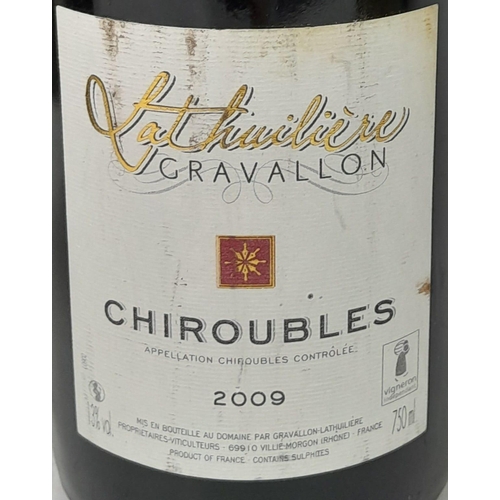 81 - 6 Bottles of Cru Beaujolais Consisting of: 2 x Chiroubles Domaine Gravallon Lathuliere 2009
2 x Morg... 