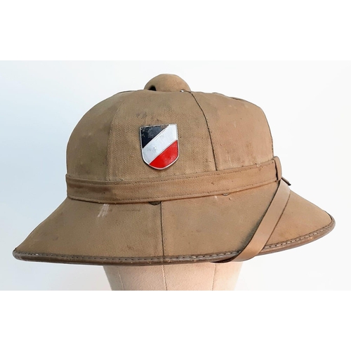 19 - WW2 German Luftwaffe Africa Corps Tropical Pith Helmet.