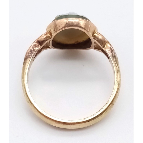 751 - A 9K Vintage Rose Gold Ring Set with a Shell Cameo. Size M. 2.9g total weight. Ref: 5914