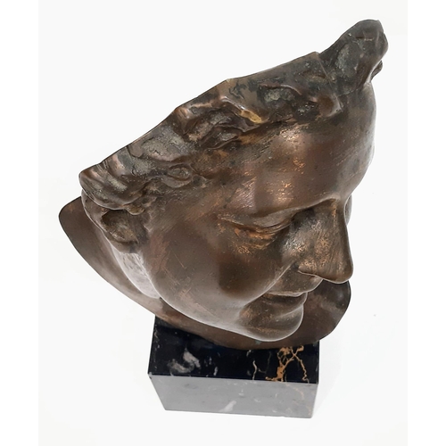 801 - A collection of Bronze Portrait Sculptures.
Two stunning individual pieces that command attention. B... 