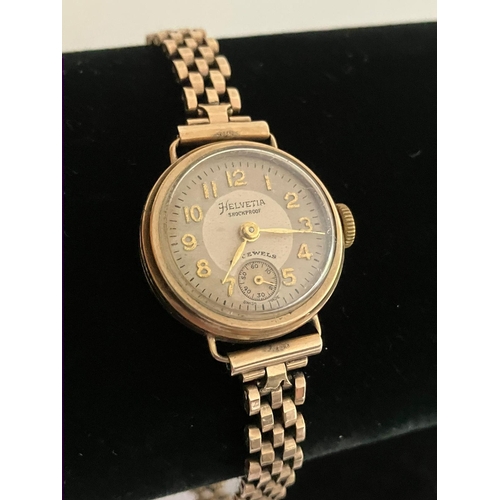 244 - Ladies vintage 9 carat GOLD HELVETIA WRISTWATCH. Complete with nine carat gold bracelet/strap. Full ... 