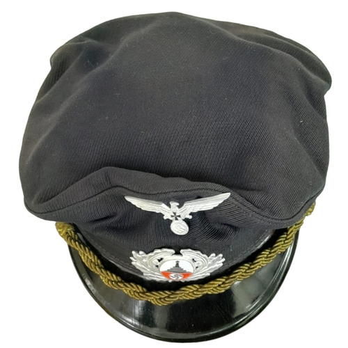 370 - 3rd Reich Kriegsmarine U-Boat Veterans Visor Cap.