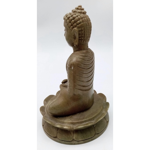 620 - An Excellent Condition Vintage Marble Seated Buddha/Deity Figurine. 
15cm Tall. 813 Grams,