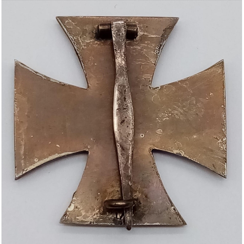 1030 - WW1 Imperial German Iron Cross 1st Class in Box. 3-part construction – iron centre.