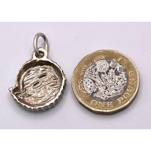 1183 - A Sterling Silver Shell Pendant/Charm. 24mm length, 5.7g weight.