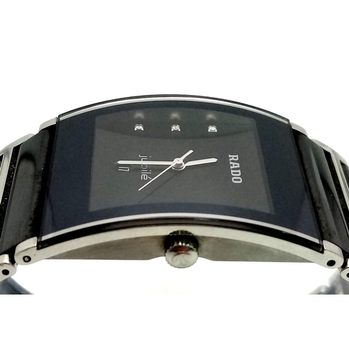 312 - A Rado Diastar Jubile Quartz Unisex Watch. Stainless steel, ceramic bracelet and rectangular case - ... 